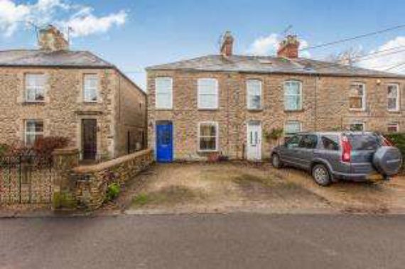 2 Bedroom End of Ter...